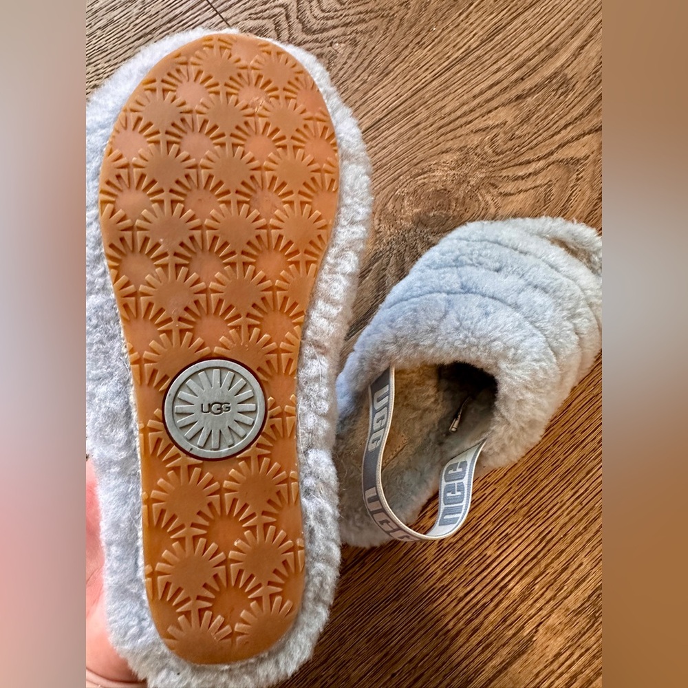 UGG Light Gray Fluffy Slippers